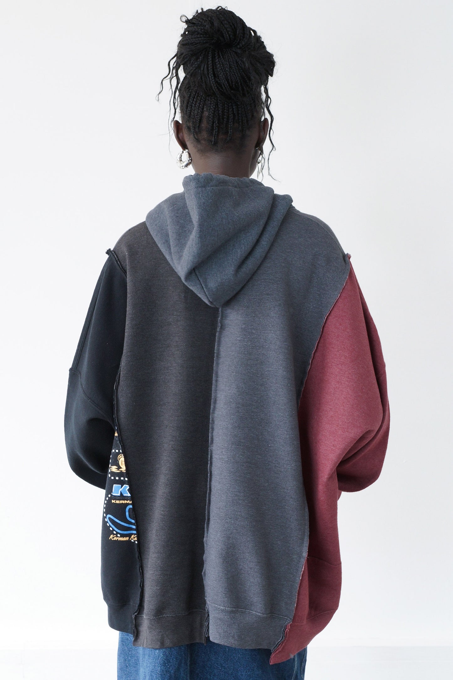 FOUR-PANEL HOODIES