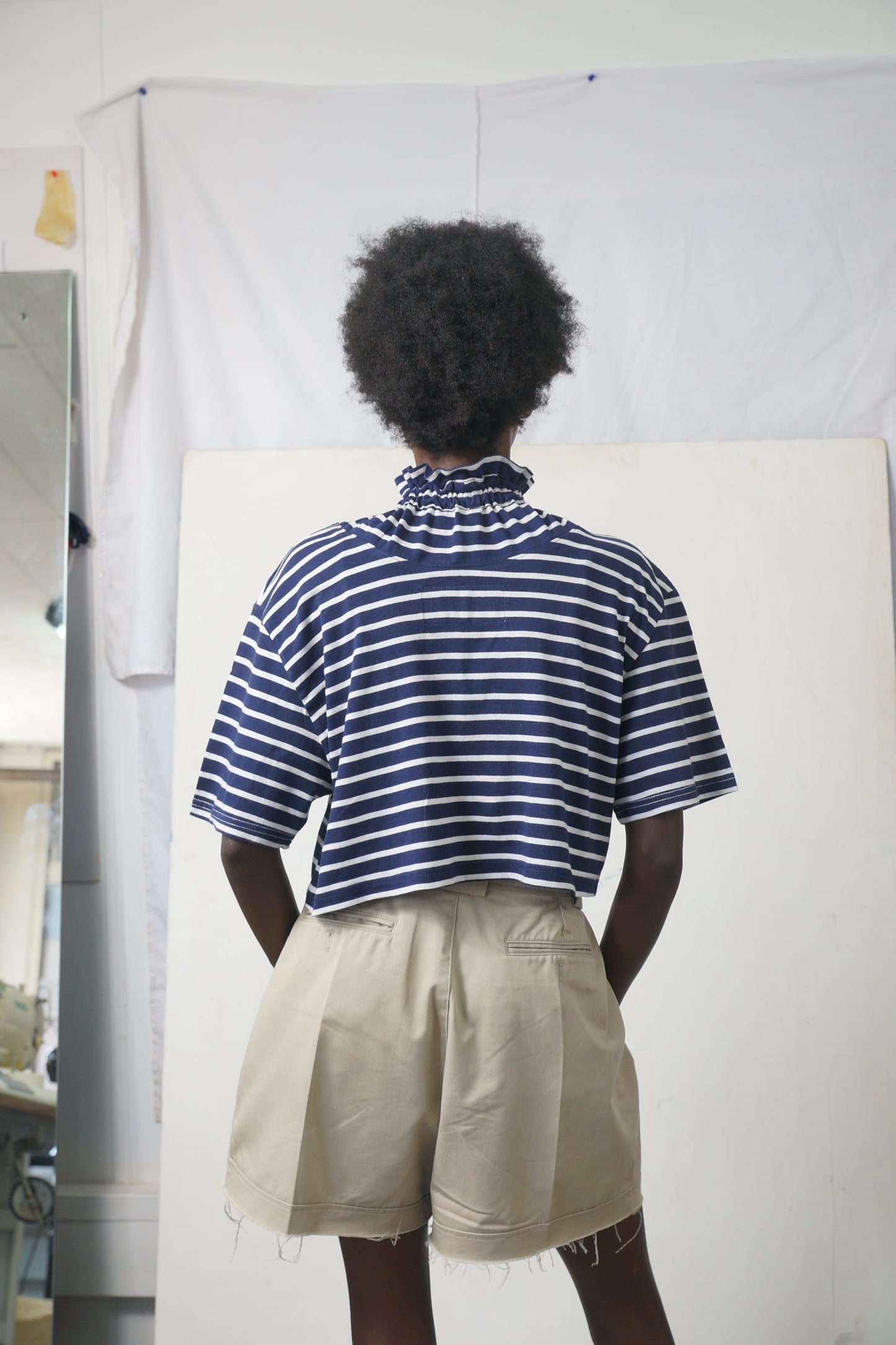 TUNNEL NECK T-SHIRT