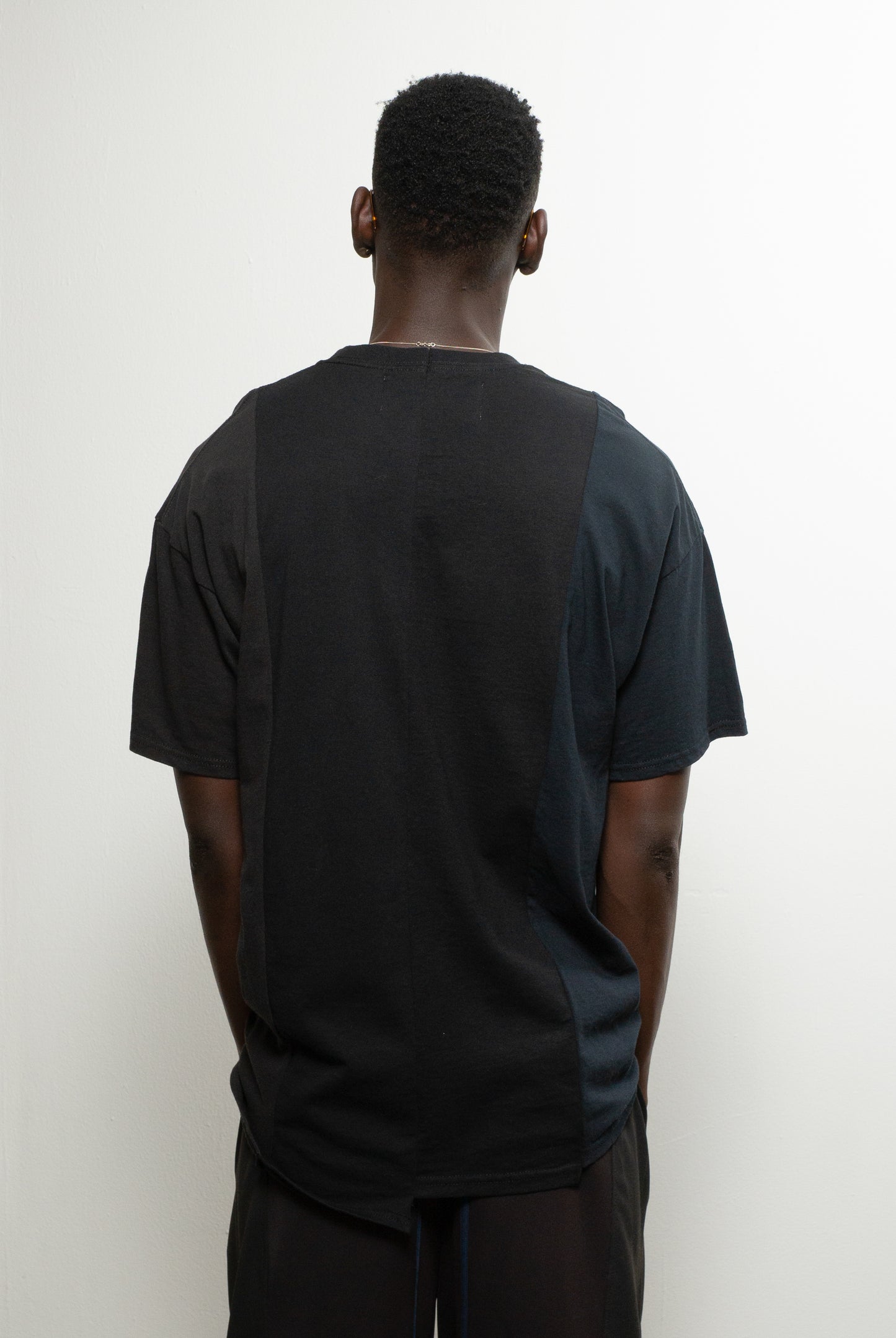 Iriaga Four-Panel T-shirt