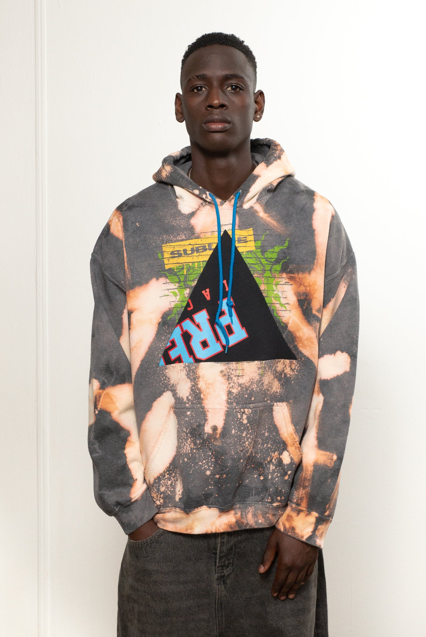 Nagabita Bleached Triangle Insert Hoodie
