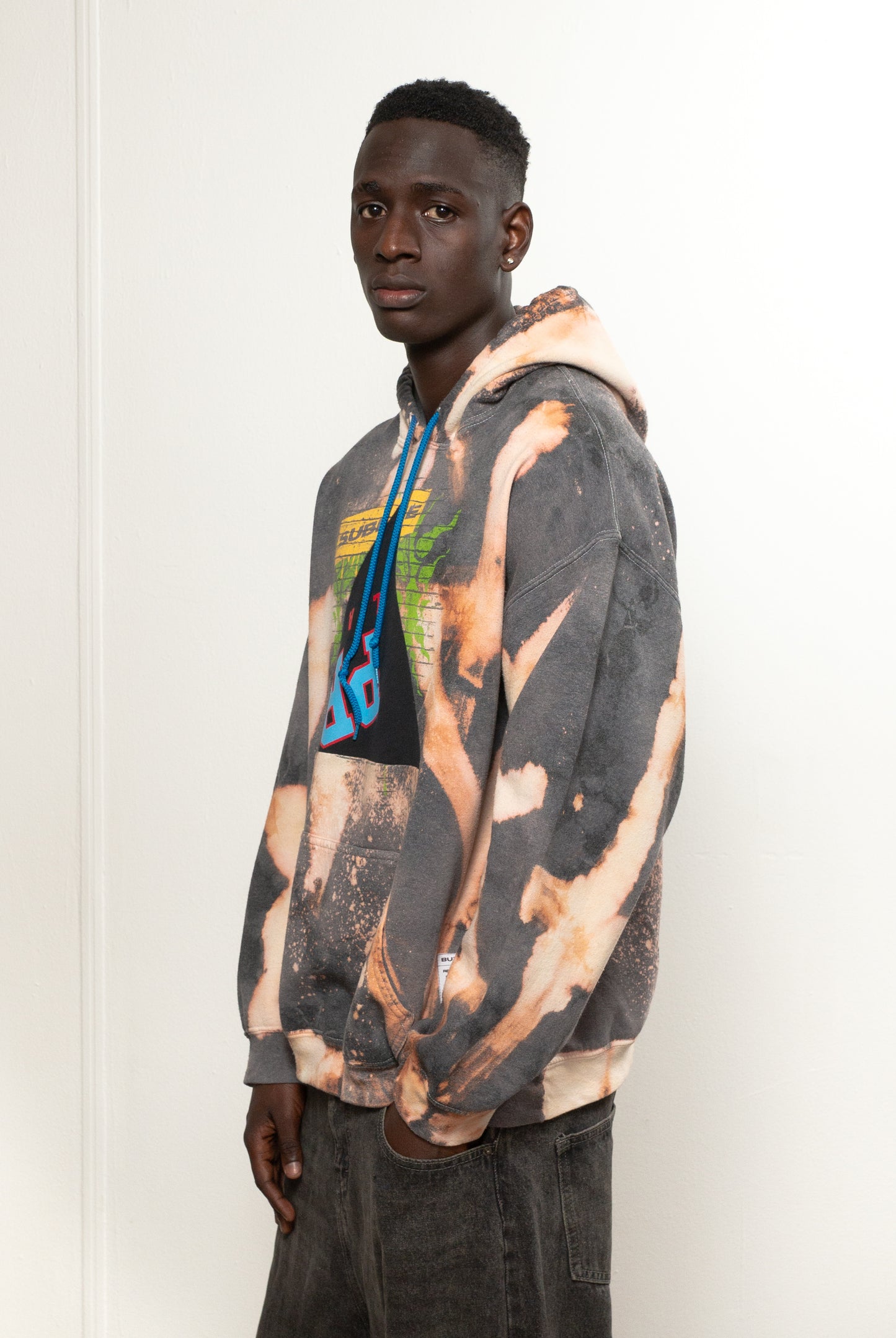 Nagabita Bleached Triangle Insert Hoodie