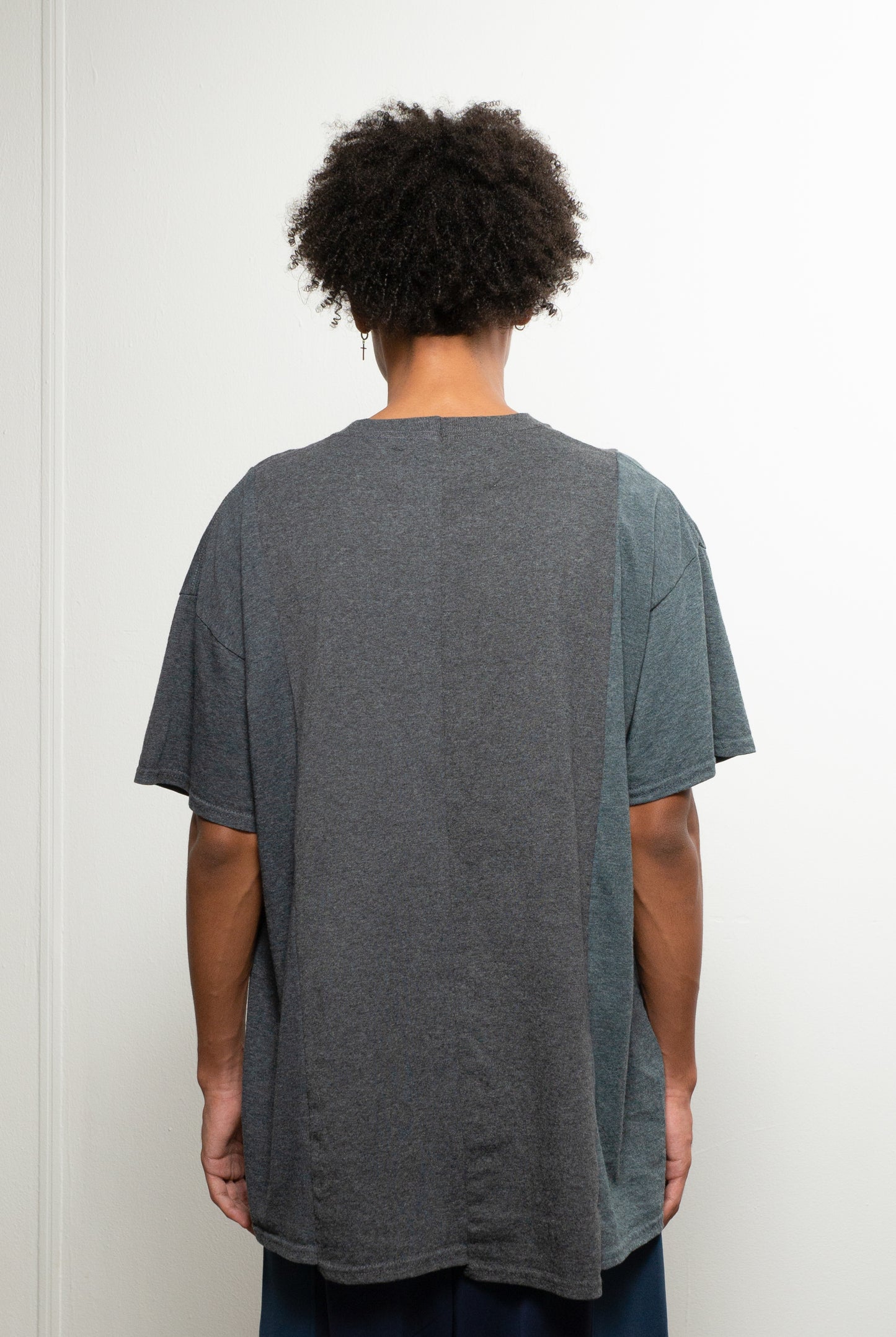 Patuda Four-Panel T-shirt