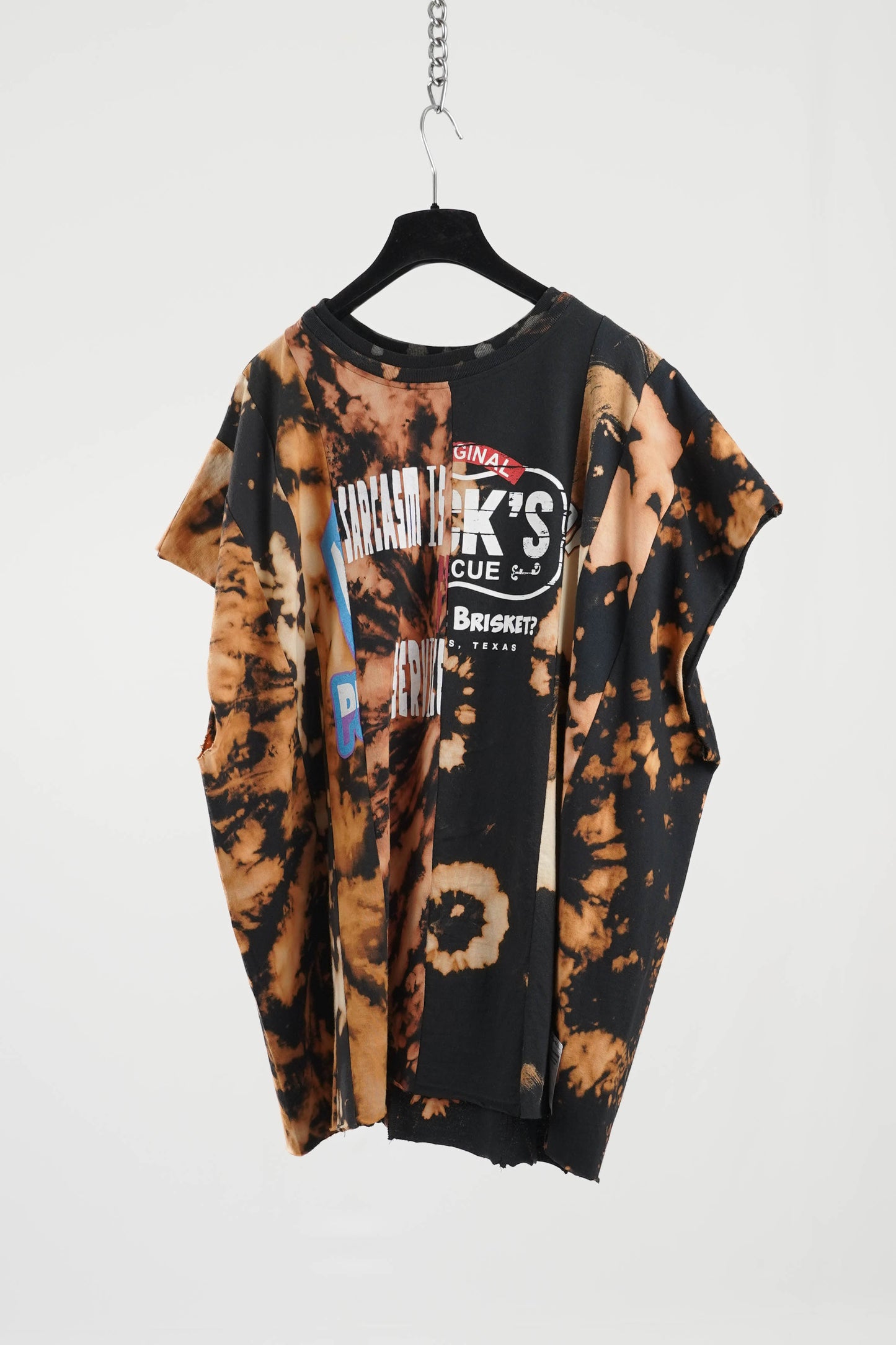 EIGHT-PANEL SLEEVELESS T-SHIRT RTS11-2