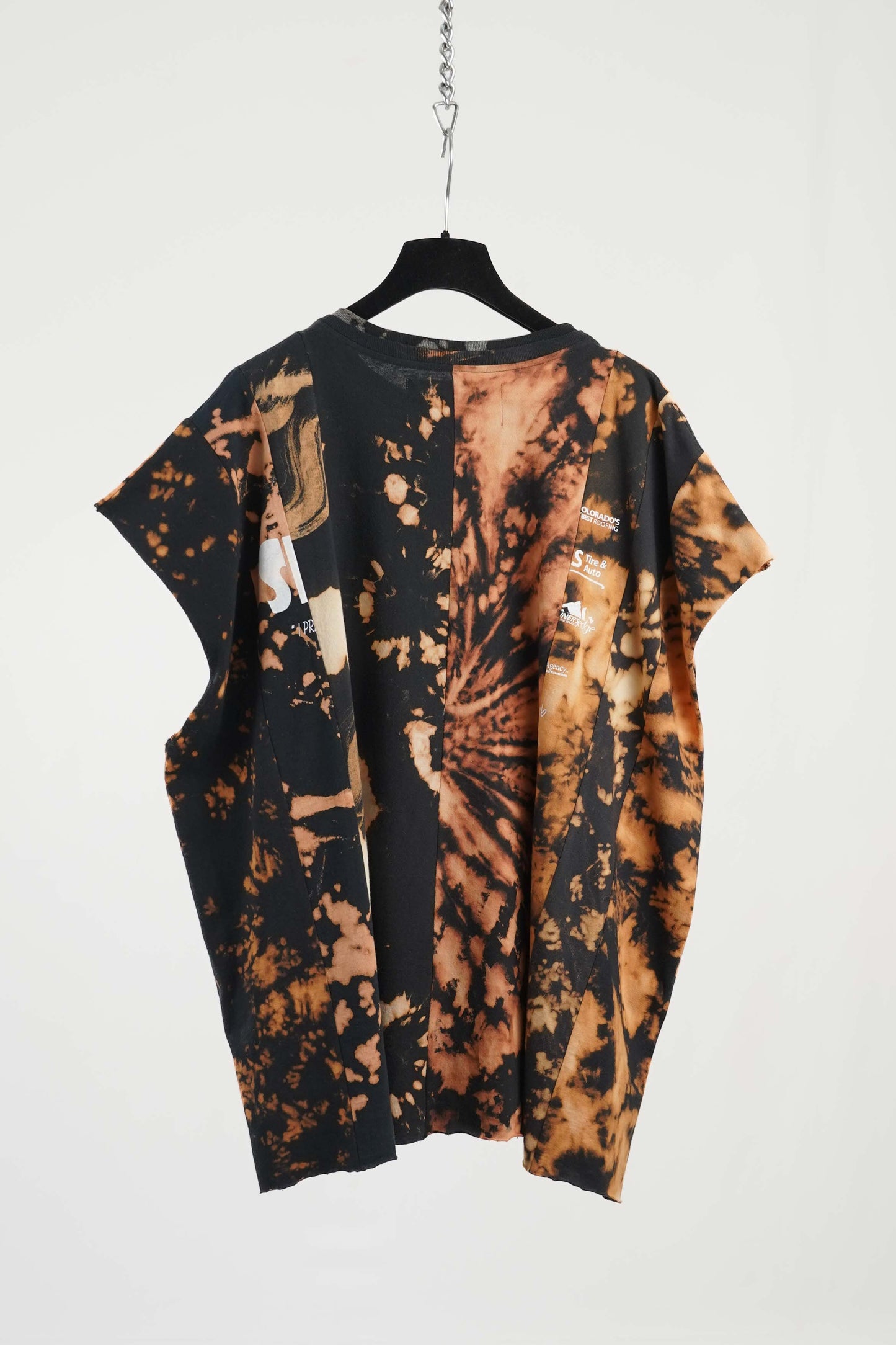 EIGHT-PANEL SLEEVELESS T-SHIRT RTS11-2