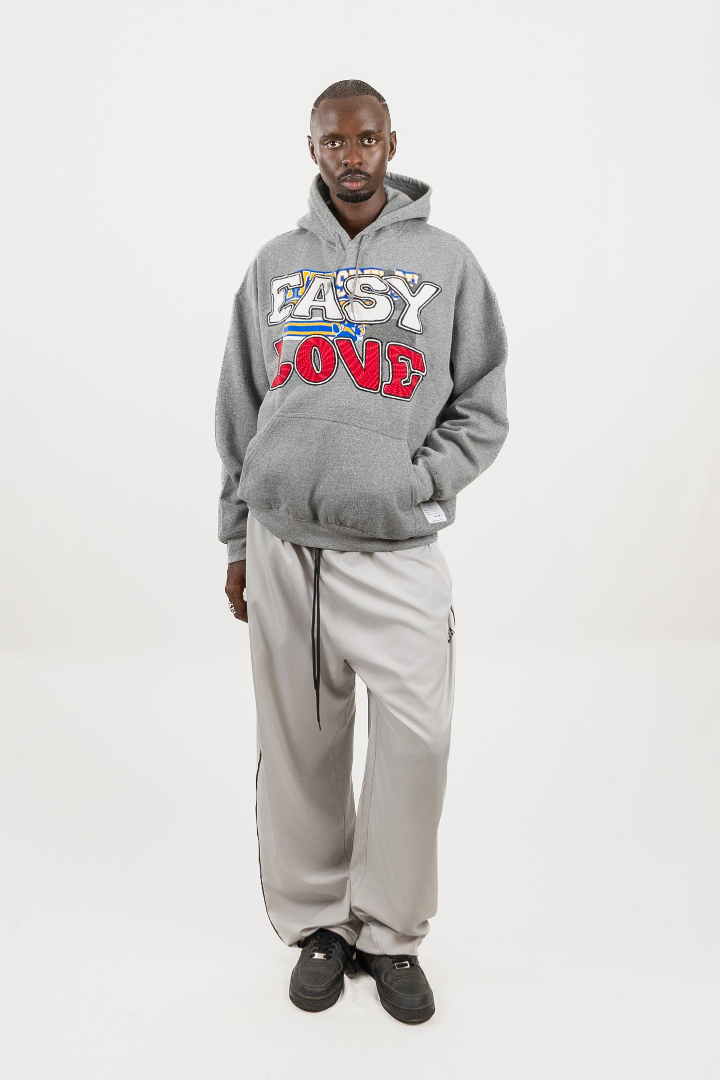 EASY LOVE EMBROIDERED HOODIE RTS11-6