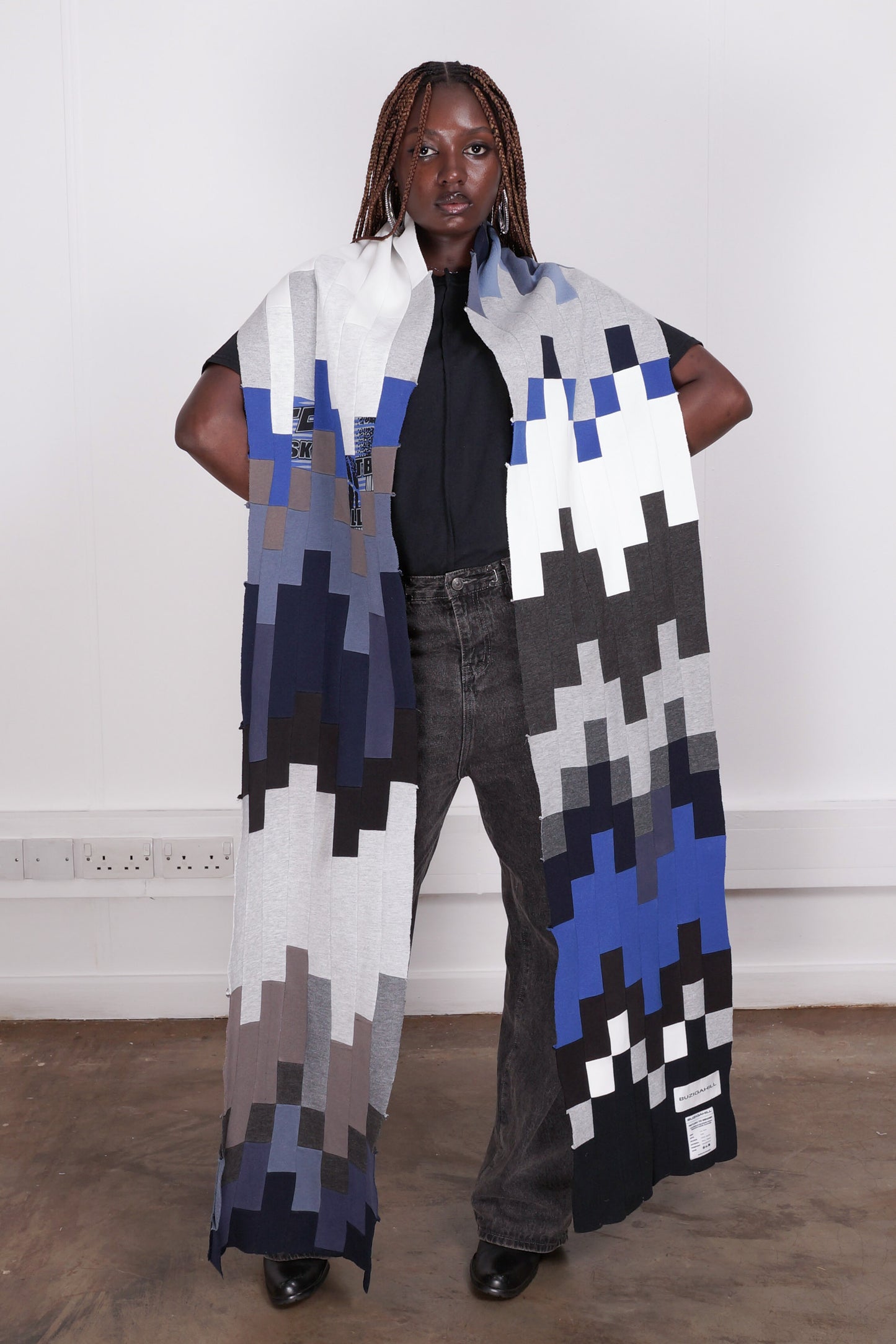 PUZZLE SCARF