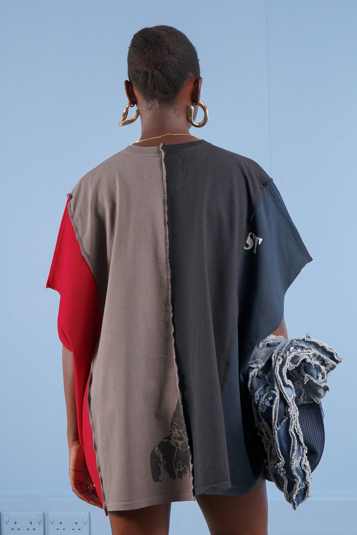 Kyamuhazi Four-Panel T-Shirt