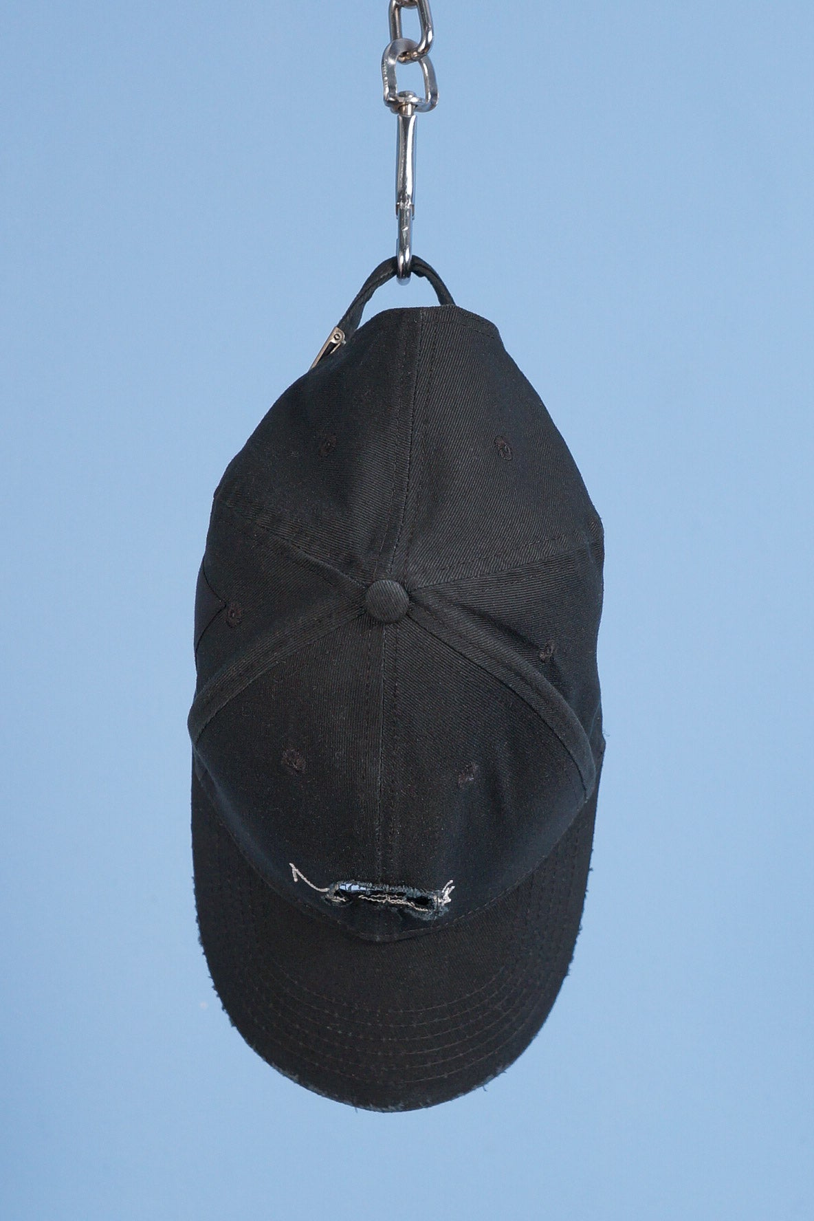 Askari Cap 11