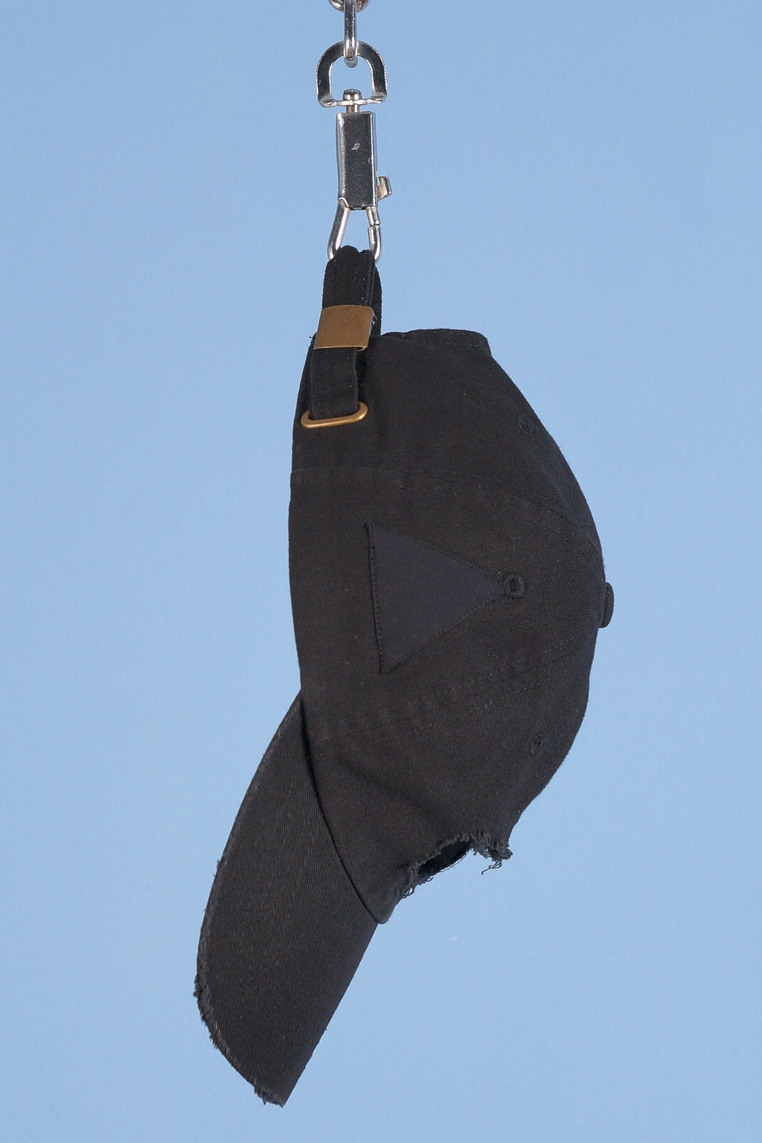Askari Cap 06