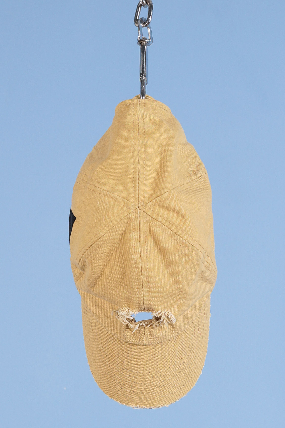 Askari Cap 09