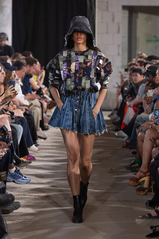 PLEATED DENIM SKIRT