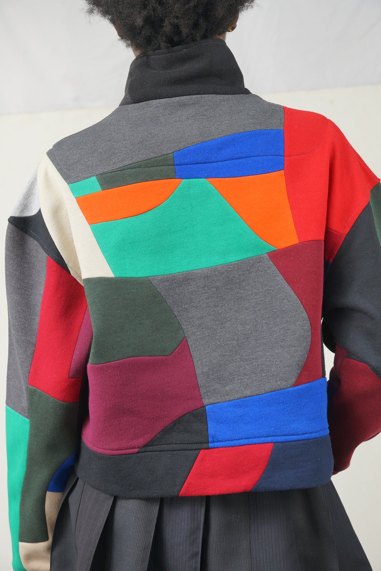 CROPPED ZIPPED BODA SWEATSHIRT