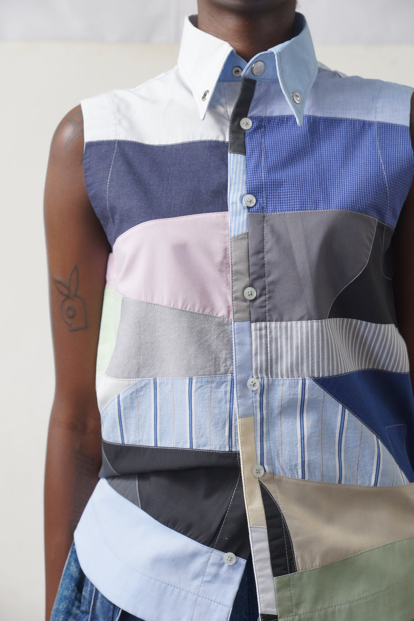 SLEEVELESS PATCHWORK SHIRT