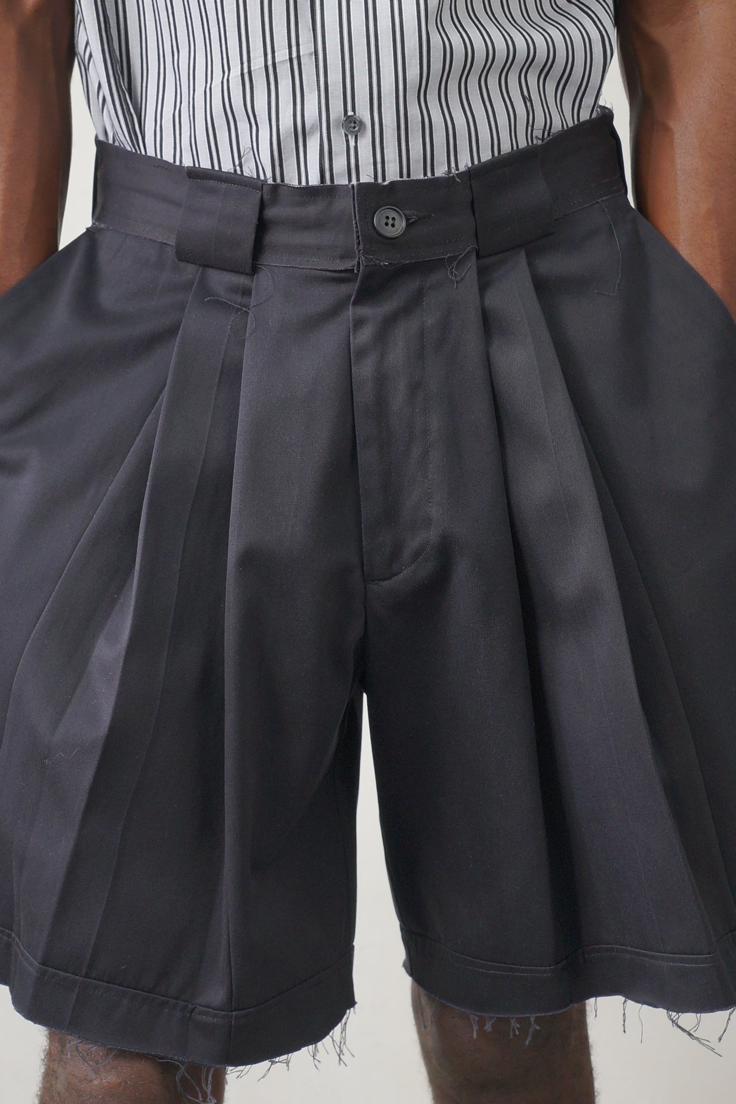 PLEATED CHINO SHORTS RTS13-2
