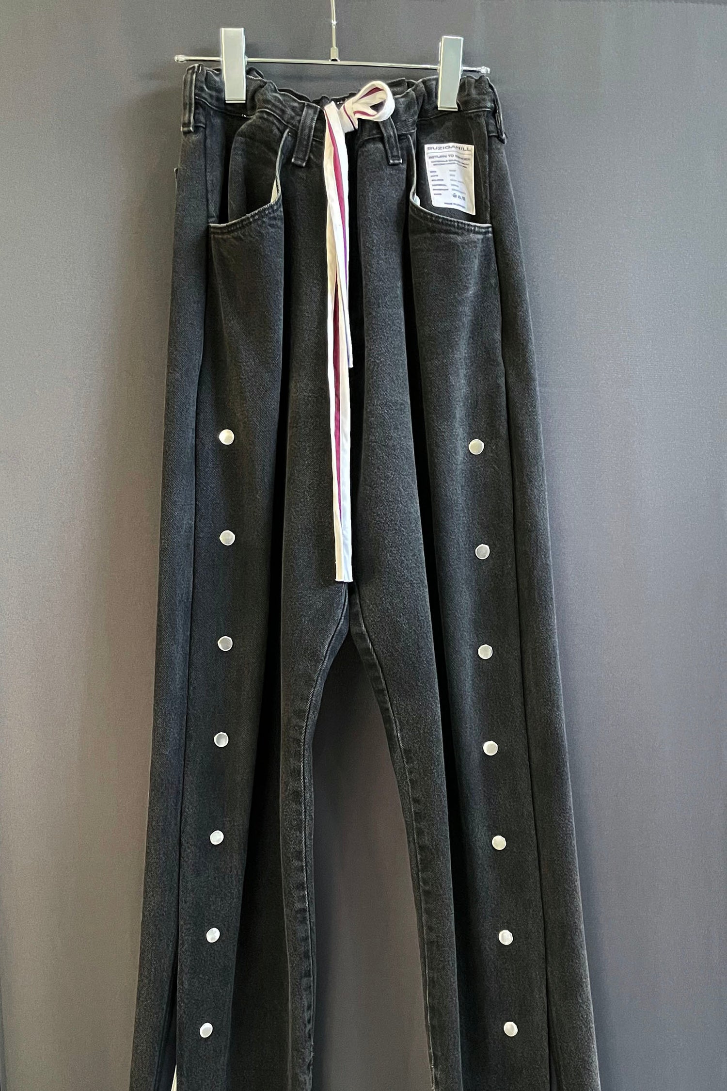 SNAP JEANS